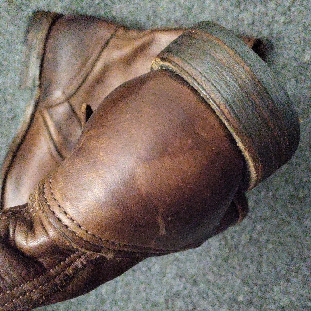 Vintage Shoe Company Brown Leather Buckle Ankle Boots made in USA - Picture 5 of 11